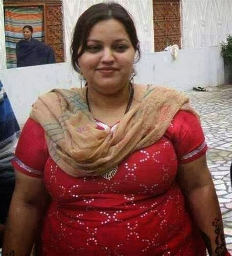 moti xxx|Moti Gand Wali Desi Village Bhabhi Gapagap with Boyfriend